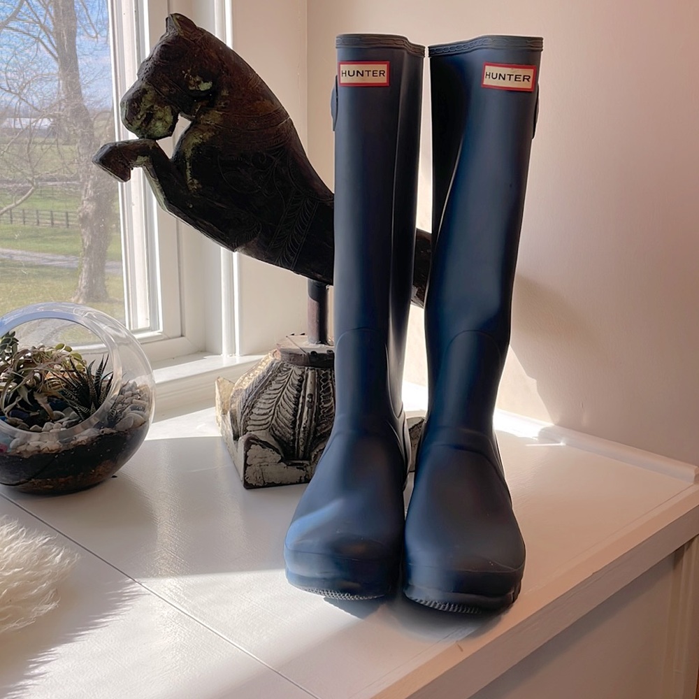 Hunter size 10 women’s boots mostly NEW